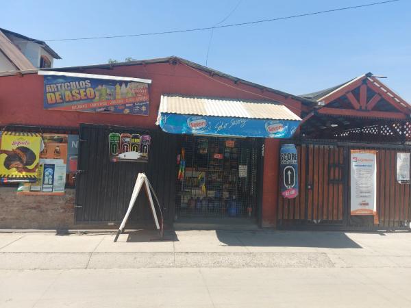 CASA COMERCIAL Y HABITACIONAL PEÑALOLÉN