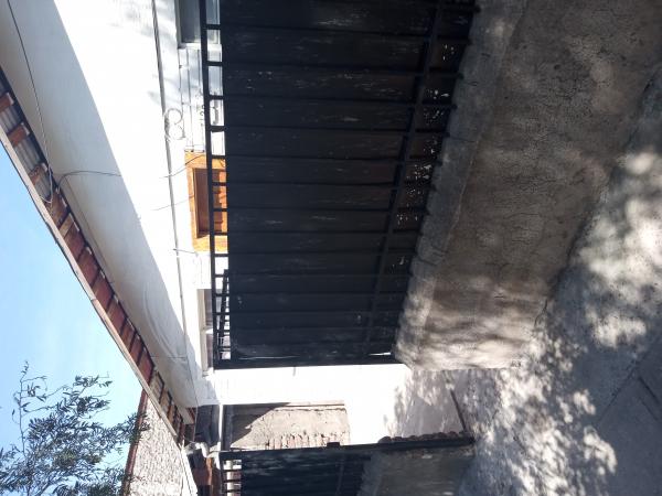 SE VENDE CASA 