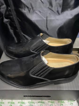 ZAPATOS DE CUERO 