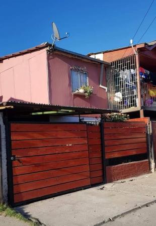 SE VENDE CASA 