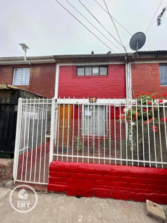 SE VENDE CASA EN LA COMUNA DE LA FLORIDA