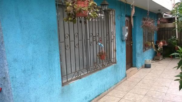 CASA 2 PISOS , QUINTA NORMAL