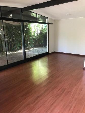 ARRIENDA EXCELENTE CASA EN VITACURA