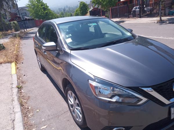VENDO AUTOMÓVIL NISSAN SENTRA ADVANCE 1.8