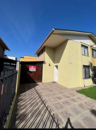 VENDO HERMOSA CASA EN MAIPÚ