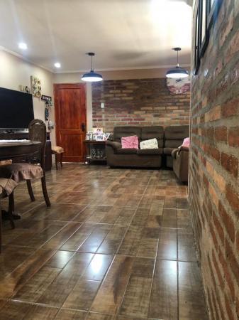 SE VENDE GRAN CASA EN ALTO JAHUEL (BUIN)