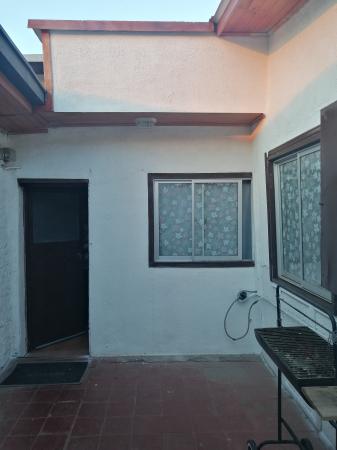 ARRIENDO CASA INTERIOR