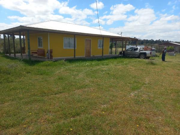 CASA CON TERRENO 1000 MTRS2