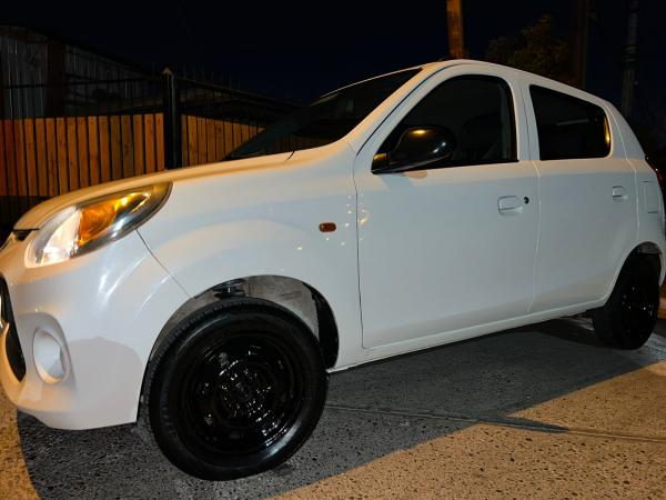 VENDO SUZUKI ALTO 800 CON AIRE ACONDICIONADO 