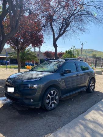 IMPECABLE AUTOMÓVIL CITROEN C-4 CACTUS PURETECH 
