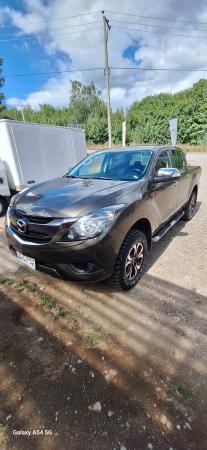VENDO MAZDA BT 50 2020 AUTOMÁTICA. ÚNICO DUEÑO