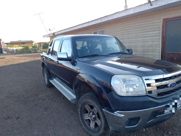VENDO FORD RANGER 2011