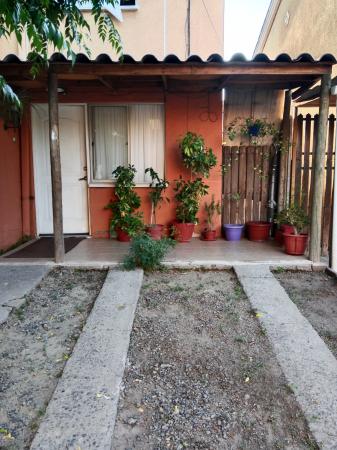 VENDO CASA EN CONDOMINIO SEGURO