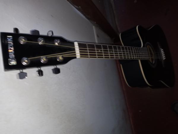 GUITARRA ELECTRO ACÚSTICA 