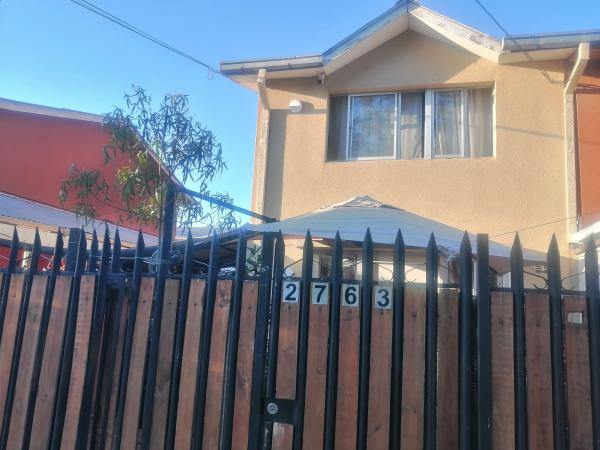 SE VENDE CASA