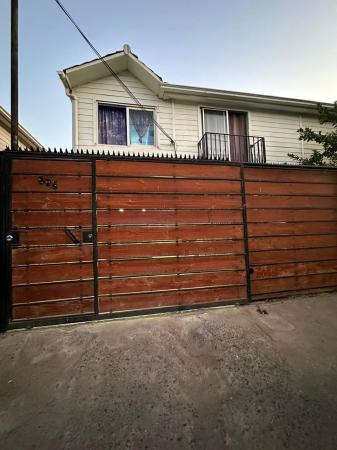 VENDO CASA LARAPINTA LAMPA SUS DUEÑOS