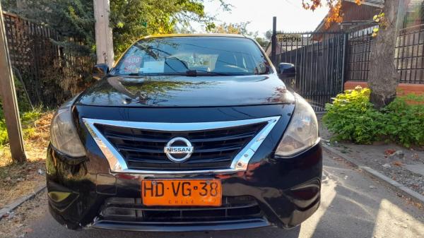 SE VENDE TAXI C/ DERECHOS 