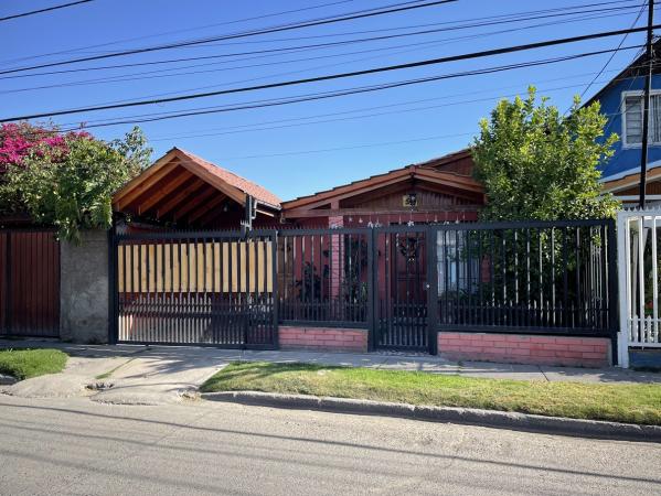 ESTUPENDA CASA EN MAIPU