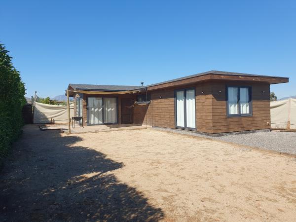 EXCELENTE CASA EN MELIPILLA, VENTANAS TERMO PANEL