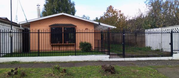 CASA AMPLIO TERRENO EN MÁFIL LOS RIOS