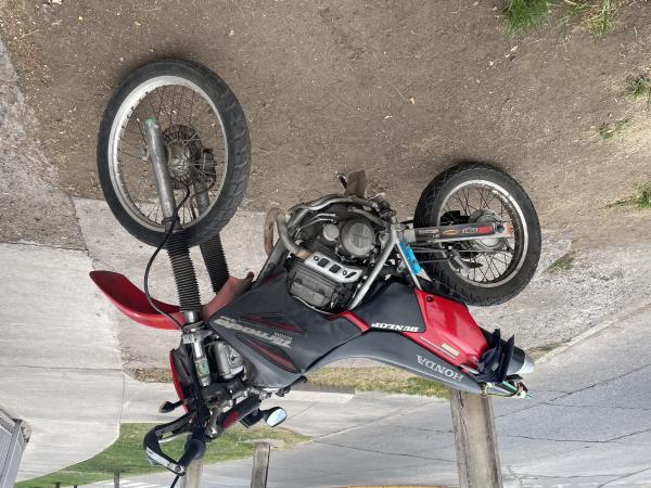 HONDA TORNADO XR 250 AÑO 2007, DOC AL DÍA 