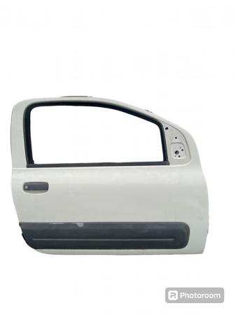 PUERTA DELANTERA DER FIAT FIORINO 2017