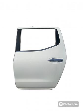 PUERTA TRASERA IZQ NAVARA 2022 