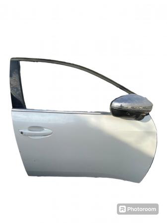 PUERTA DELANTERA DERECHA 3008 2019