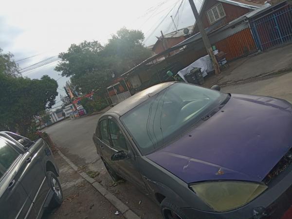 VENDO FORD FOCUS 