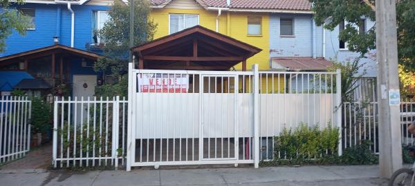 CASA EN LOMAS DE EYZAGUIRRE $ 90.000.000 