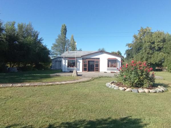 SE VENDE HERMOSA CASA EN PARCELA DE 5.000MT