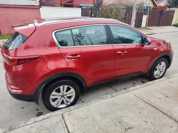 KIA SPORTAGE CÓMO NUEVA