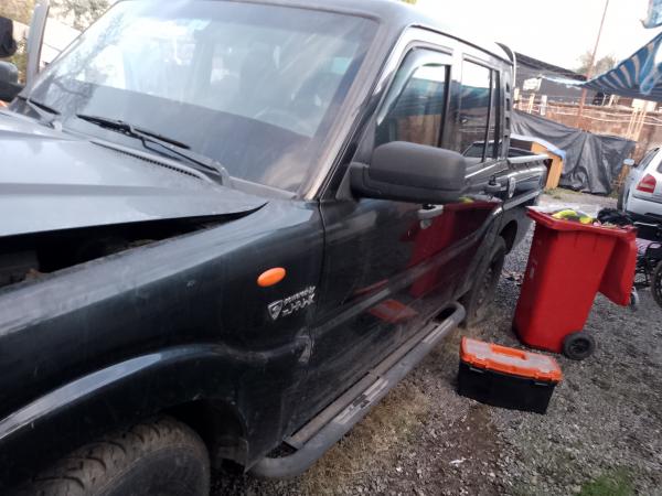 MAHINDRA DOBLE CABINA
