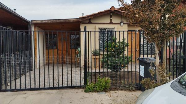 ARRIENDO 