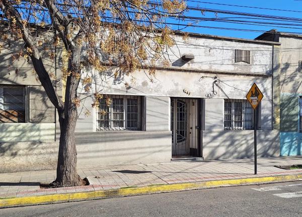 VENDO HERMOSA CASA CERCANA A METRO ÑUBLE