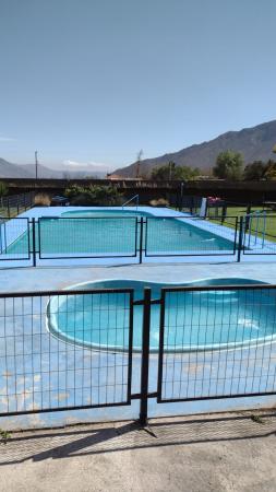 PARCELA 5000M2 CASA 4D 2B PISCINA7,5 X 20 PUTAENDO