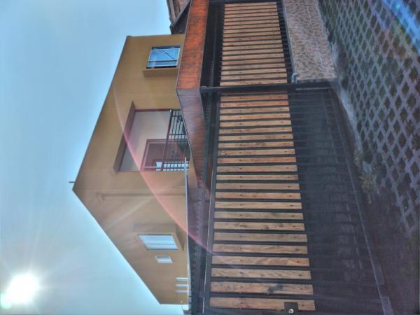 HERMOSA CASA REMODELADA