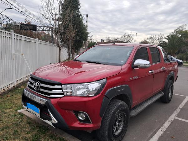 CAMIONETA TOYOYA