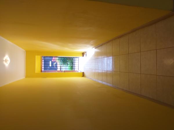 CASA INTERIOR AMPLIA, A PASOS DE AV. SAN MARTIN