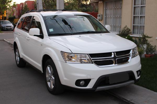 DODGE JOURNEY 2.4, 3 CORRIDAS AT