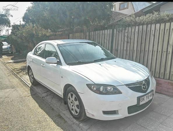 VENDO MAZDA 3 1.6 SEDAN 