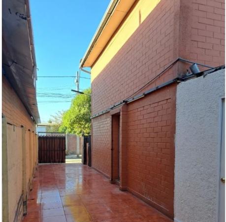 CASA EN VENTA $70.000.000 ? 2D / 1 B