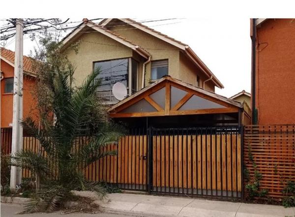 SE VENDE CASA /  ? 3D 3B   $128.000.000 (2 PISOS)