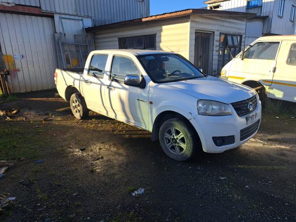 CAMIONETA PARA DESARME