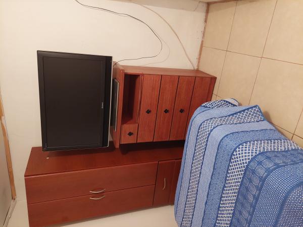 ARRIENDO PIEZAS AMOBLADAS METRO FRANKLIN