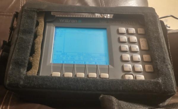 ANRITSU S331A 25 MHZ A 3.300 MHZ ARRIENDO