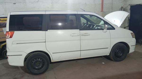 VENDO MINI VAN ZNA - SUCCE 1.6