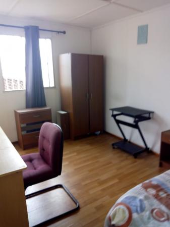 IQUIQUE ARRIENDO PIEZAS AMUEBLADAS