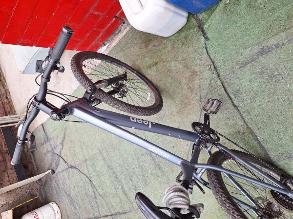 VENDO BICICLETA