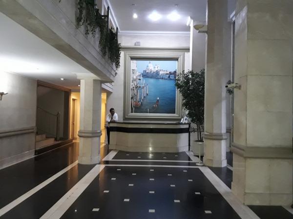 ARRIENDO OFICINA EN PROVIDENCIA. 